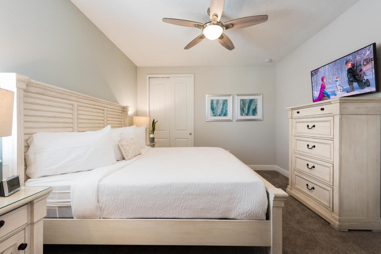 Vibrant Home By Rentyl Near Disney With Private Pool, Foosball Table & Resort Amenities - 7418M Orlando Luaran gambar